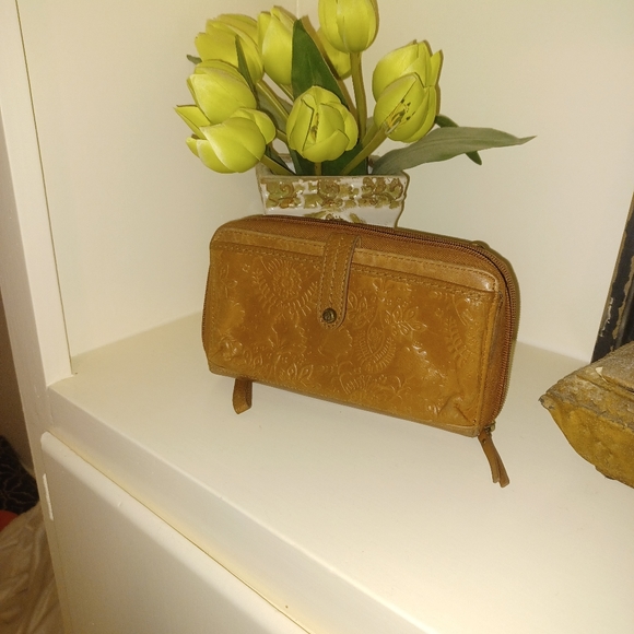 The sak brown leather oversized wallet - Picture 2 of 4